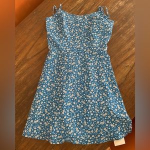 Floral dress with adjustable straps